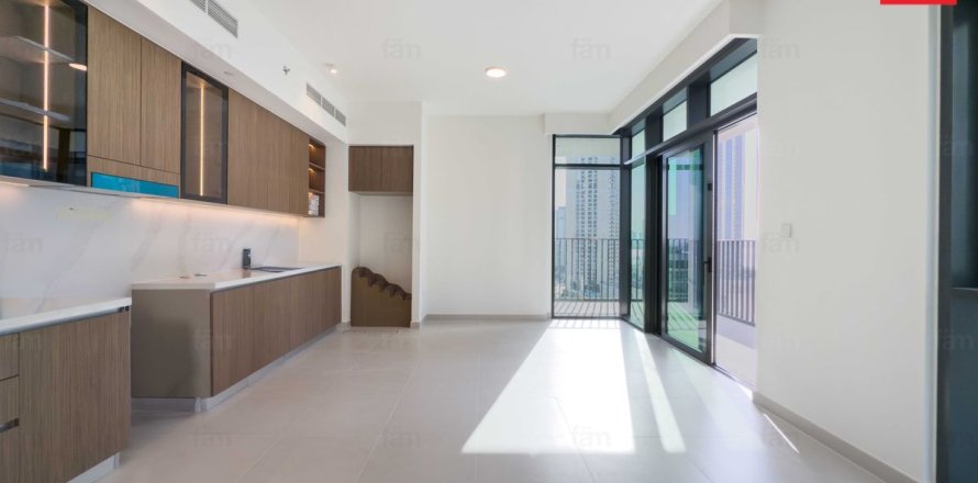 Korter asukohaga Dubai, AÜE: 2 magamistoaga, 102.4 m² Nr 686294