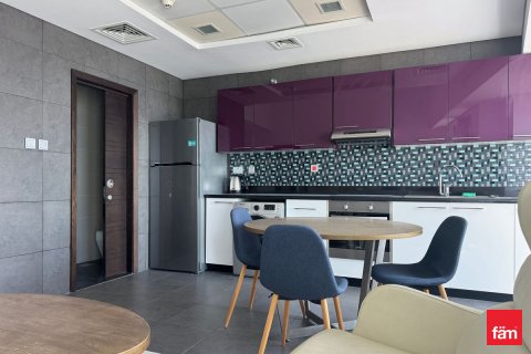 Apartmen di Dubai Marina, UAE 1 bilik tidur, 70.7 meter persegi № 686297 - foto 7