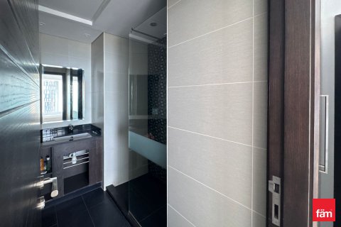 Apartmen di Dubai Marina, UAE 1 bilik tidur, 70.7 meter persegi № 686297 - foto 11