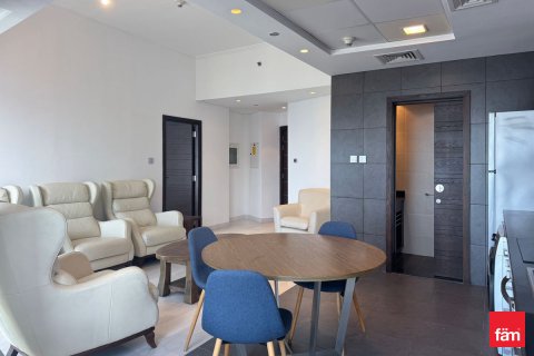 Apartmen di Dubai Marina, UAE 1 bilik tidur, 70.7 meter persegi № 686297 - foto 15