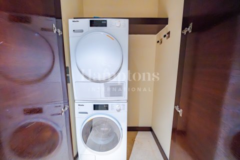 Apartament do wynajęcia w Burj Khalifa, Dubai, ZEA 2 sypialnie, 154.49768900 mkw., nr 651568 - zdjęcie 7