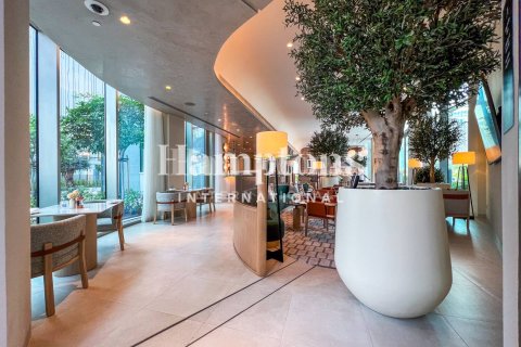 Apartamento para arrendamento em Downtown Dubai (Downtown Burj Dubai), Dubai, EAU 1 quarto, 72.65014600 m2 № 651569 - foto 1