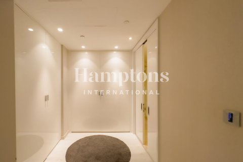 Apartament de închiriat în Burj Khalifa, Dubai, EAU 2 dormitoare, 143.62803800 mp.  №651567 - poză 3