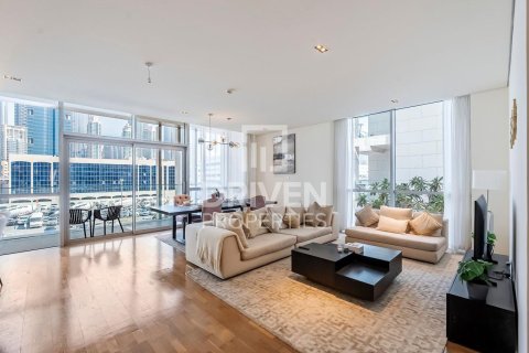 Apartman u gradu City Walk, Dubai, UAE 3 spavaće sobe, 204 m2 Br. 655564 - Slika 2