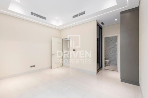 Vila v Nadd Al Sheba, Dubai, SAE 5 spální, 465 m2 č. 655560 - Fotografia 19