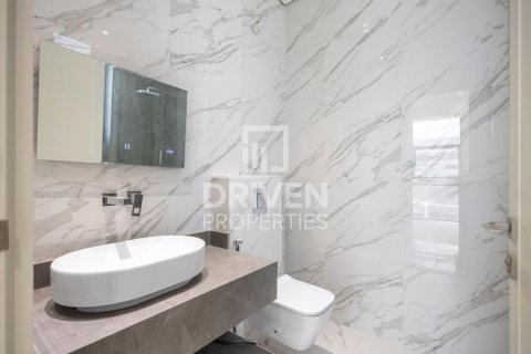 Vila v Nadd Al Sheba, Dubai, SAE 5 spální, 465 m2 č. 655560 - Fotografia 25