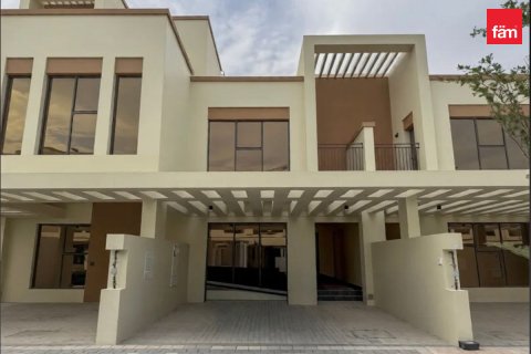 Radhus i Dubai, UAE 4 sovrum, 211.8 kvm Nr. 751899