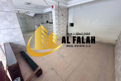 Trgovina u gradu Al Majaz, Sharjah, UAE 111 m2 Br. 656041 - Slika 1