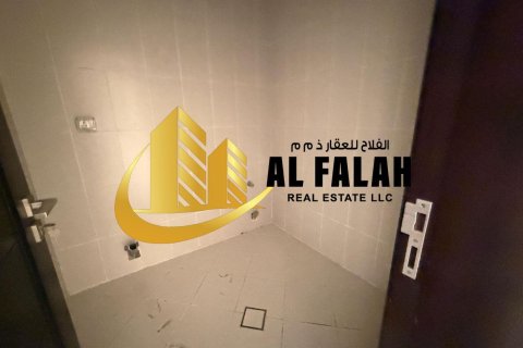 וילה להשכרה ב Al Riqqa, Sharjah, איחוד האמירויות  604 מ"ר, מספר 656040 - תמונה 14