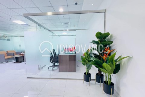 Birojs Business Bay, Dubaijā, AAE 108 m2 Nr. 650739 - attēls 25