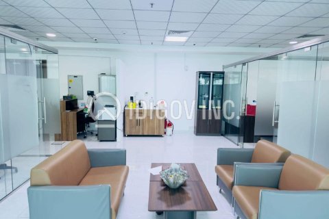Birojs Business Bay, Dubaijā, AAE 108 m2 Nr. 650739 - attēls 17