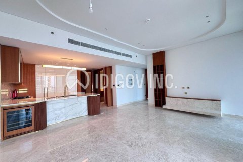 Apartman u Palm Jumeirah, Dubai, UAE 2 spavaćih soba, 136 m2 Br. 650743 - fotografija 1