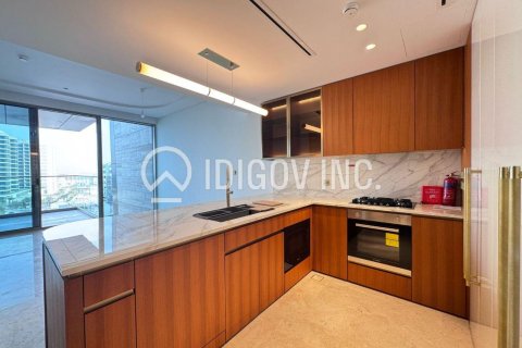 Apartman u Palm Jumeirah, Dubai, UAE 2 spavaćih soba, 136 m2 Br. 650743 - fotografija 3