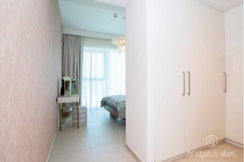 Apartment sa Downtown Dubai (Downtown Burj Dubai), UAE 2 silid-tulugan, 101.9 sq.m. № 670132 - larawan 14