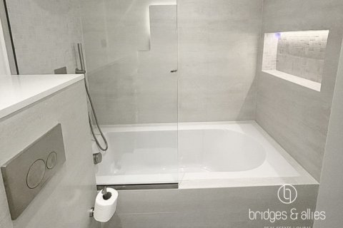 Apartment sa Downtown Dubai (Downtown Burj Dubai), UAE 2 silid-tulugan, 113.2 sq.m. № 670133 - larawan 13