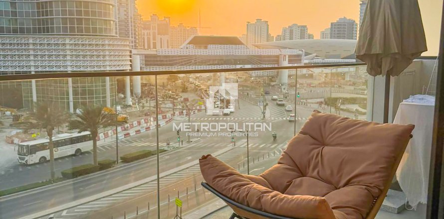 Wohnung in Culture Village, Dubai, VAE: 2 Schlafzimmer, 64 m2 Nr. 665447