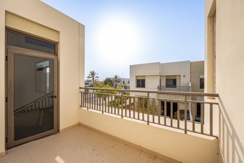 Maison de ville à louer à Town Square, Dubai, EAU 4 chambres, 264.9 m2 № 754445 - photo 17
