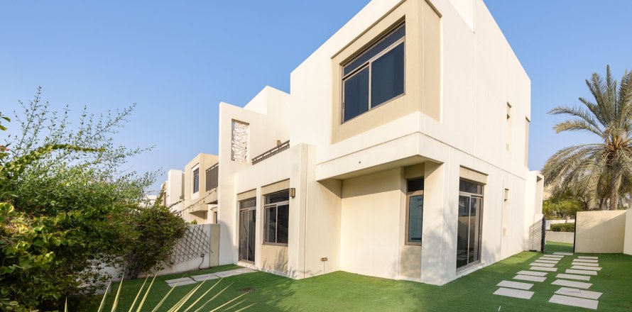 Maison de ville à Town Square, Dubai, EAU: 4 chambres, 264.9 m2 № 754445