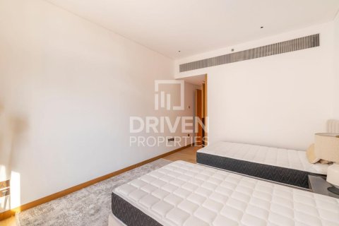 Apartament na sprzedaż w Jumeirah, Dubai, ZEA 3 sypialnie, 250.65 mkw., nr 741857 - zdjęcie 7
