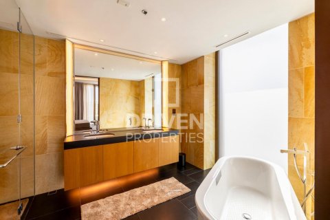 Apartament na sprzedaż w Jumeirah, Dubai, ZEA 3 sypialnie, 250.65 mkw., nr 741857 - zdjęcie 25