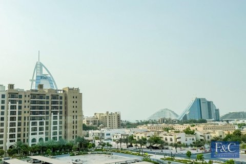 Umm Suqeim, Dubai, संयुक्त अरब अमीरात में अपार्टमेंट, 1 बेडरूम, 70 वर्ग मीटर, संख्या 704268 - फ़ोटो 6