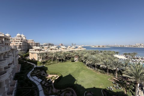 Apartmen di Palm Jumeirah, Dubai, UAE 1 bilik tidur, 170 meter persegi № 698818 - foto 12