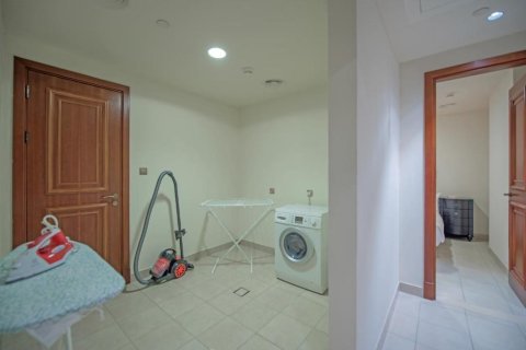 Townhouse sa Palm Jumeirah, Dubai, UAE 3 silid-tulugan, 456 sq.m. № 698820 - larawan 28