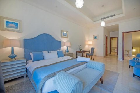 Townhouse sa Palm Jumeirah, Dubai, UAE 3 silid-tulugan, 456 sq.m. № 698820 - larawan 10