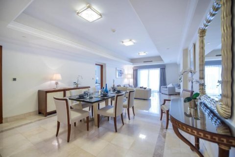 Townhouse sa Palm Jumeirah, Dubai, UAE 3 silid-tulugan, 456 sq.m. № 698820 - larawan 4