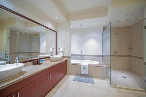 Townhouse sa Palm Jumeirah, Dubai, UAE 3 silid-tulugan, 456 sq.m. № 698820 - larawan 11