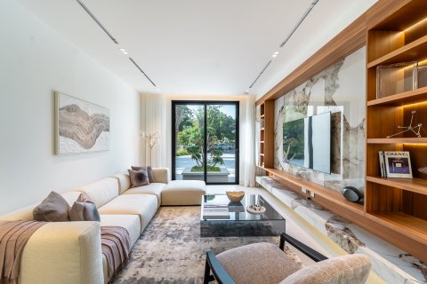 Jumeirah Islands, Dubai, संयुक्त अरब अमीरात में विला, 5 बेडरूम, 547 वर्ग मीटर, संख्या 698819 - फ़ोटो 13