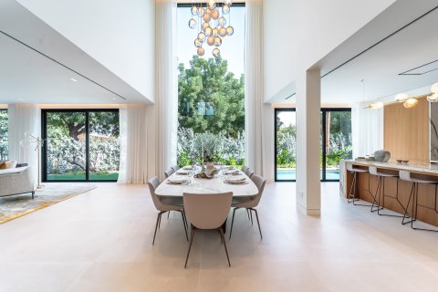 Jumeirah Islands, Dubai, संयुक्त अरब अमीरात में विला, 5 बेडरूम, 547 वर्ग मीटर, संख्या 698819 - फ़ोटो 6