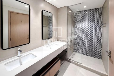 Apartment in Mina Rashid, Dubai, UAE 2 bedrooms, 108 sq.m. № 684102 - photo 15