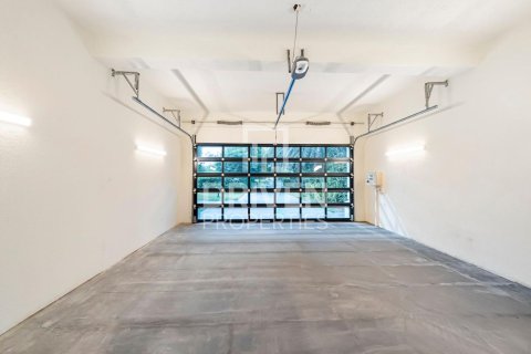 Jumeirah Islands, Dubai, संयुक्त अरब अमीरात में विला, 4 बेडरूम, 487 वर्ग मीटर, संख्या 684449 - फ़ोटो 24