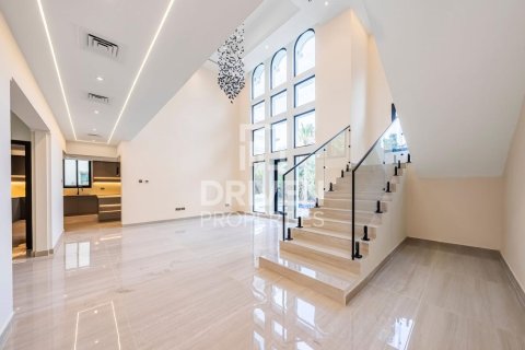 Villa itt: Jumeirah Islands, Dubai, EAE, 4 hálószoba, 487 m², azonosító: 684449 - fénykép 1