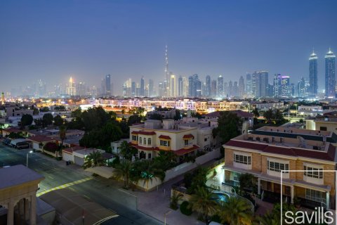 Apartament do wynajęcia w Jumeirah, Dubai, ZEA 4 sypialnie, 509 mkw., nr 681053 - zdjęcie 21