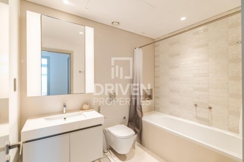 Apartment in Dubai Harbour, Dubai, UAE 1 bedroom, 74.32 sq.m. № 755651 - photo 10