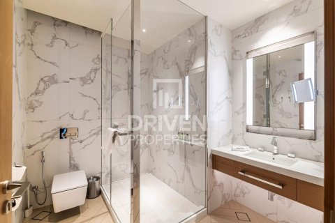 Downtown Dubai (Downtown Burj Dubai)、Dubai、UAE にあるマンション販売中 2ベッドルーム、123.75 m2、No755650 - 写真 11