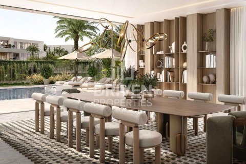 Villa zum Verkauf in Dubai, VAE 6 Schlafzimmer, 1059 m2 Nr. 683467 - Foto 7