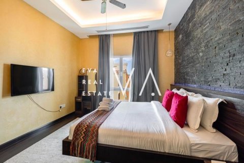 Apartment in Jebel Ali, Dubai, UAE 1 bedroom, 79.99 sq.m. № 637759 - photo 9