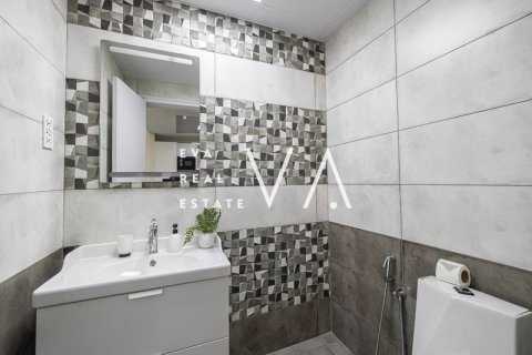 Apartment in Jebel Ali, Dubai, UAE 1 bedroom, 79.99 sq.m. № 637759 - photo 6