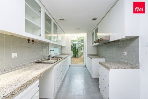 Radhus till försäljning i Dubai, UAE 3 sovrum, 264 kvm Nr. 668926 - fotografi 8