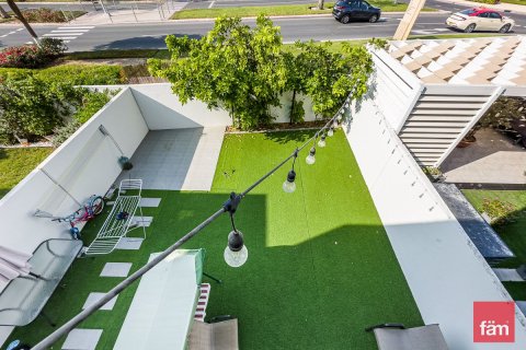 Townhouse di Dubai, UEA 3 kamar tidur, 216.3 m2 nomor 668927 - foto 16