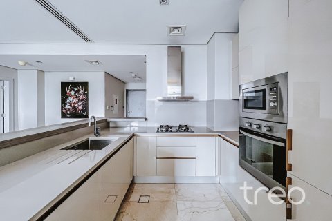 Huoneisto Palm Jumeirah, Dubai, Arabiemiraatit 3 makuuhuonetta, 15.14 m2 № 734009 - kuva 10