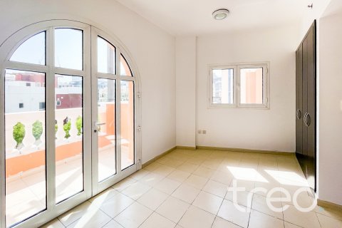 Villa te huur in Jumeirah Village Circle, Dubai, VAE 3 slaapkamers, 14.68 vr.m., nr 734032 - foto 3