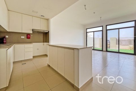 Rumah bandar di Town Square, Dubai, UAE 4 bilik tidur, 228.08 meter persegi № 734030 - foto 3