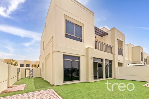 Radový dom v Town Square, Dubai, SAE 4 spálne, 228.08 m2 č. 734030