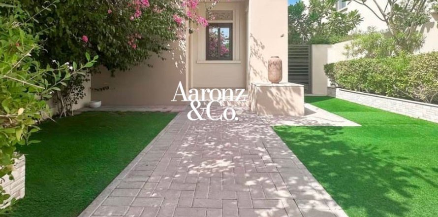 Villa a Arabian Ranches 2, Dubai, EAU 4 camere da letto, 403 mq. № 718687