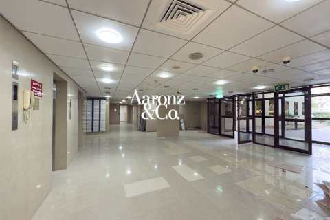 Zyrë në Dubai Investment Park, Emiratet e Bashkuara Arabe 4015 m2. № 718689 - Foto 10