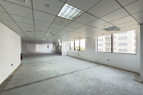 Zyrë në Dubai Investment Park, Emiratet e Bashkuara Arabe 4015 m2. № 718689 - Foto 2